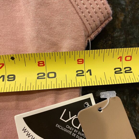 Bundle Of 2 L Seamless Cap Sleeve Cami Crop Tops NWT Rose And Tan Rayon/Spandex - Picture 14 of 15